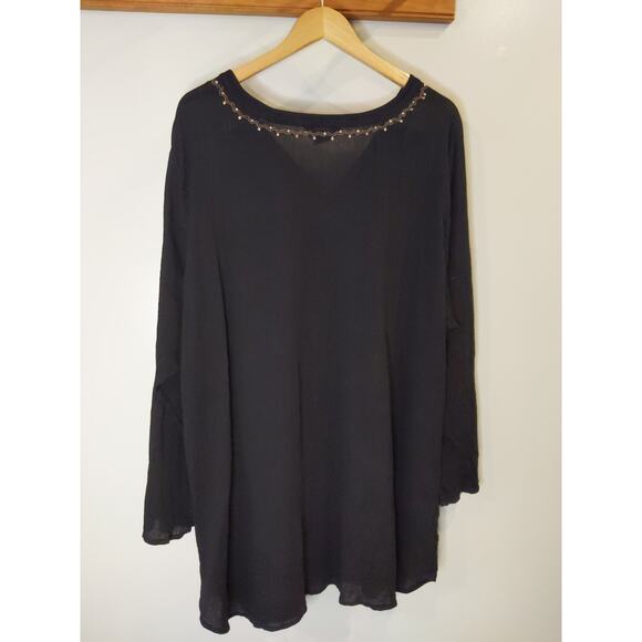 EDDIE BAUER Women's Black Long Sleeve Top 4X Embroidered Neckline Cotton - Picture 2 of 8